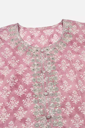 women pink silk blend floral embroidered straight kurta