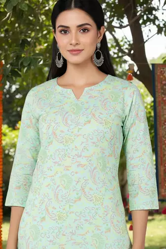women sea green cotton kalamkari printed straight kurta