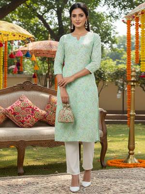 women sea green cotton kalamkari printed straight kurta 3