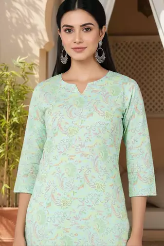 women sea green cotton kalamkari printed straight kurta