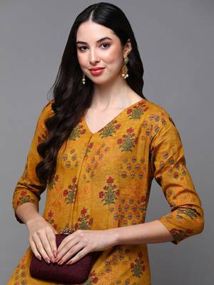 women mustard cotton blend floral printed a-line kurta 2