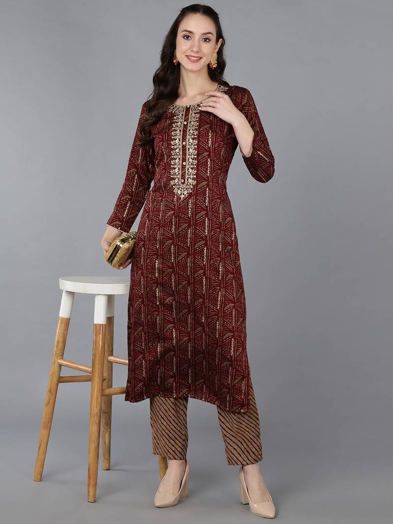 women maroon silk blend ethnic motifs embroidered straight kurta