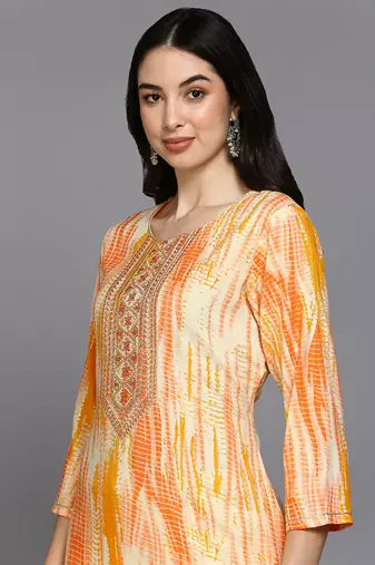 women cream viscose rayon abstract embroidered straight kurta