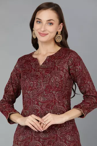 women maroon silk blend paisley printed straight kurta