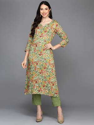 women green viscose rayon floral printed straight kurta 1