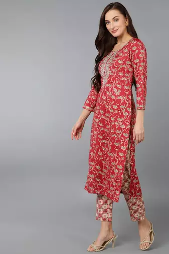 women red silk blend floral embroidered straight kurta