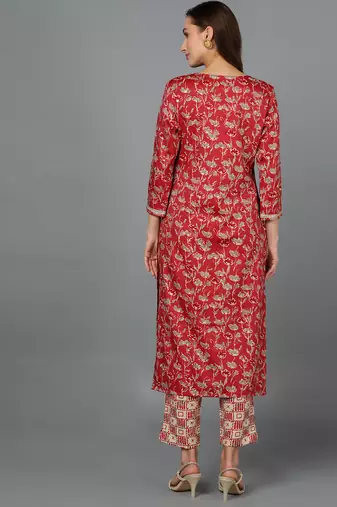 women red silk blend floral embroidered straight kurta