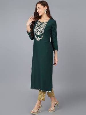 women green silk blend solid embroidered straight kurta 3