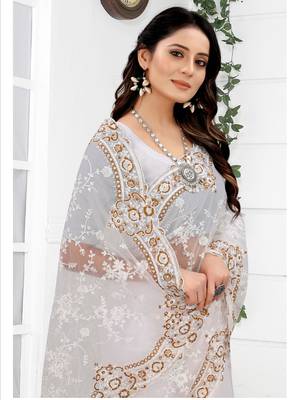 Embroidered Net Scalloped Off White Saree With Matching Blouse Piece 3