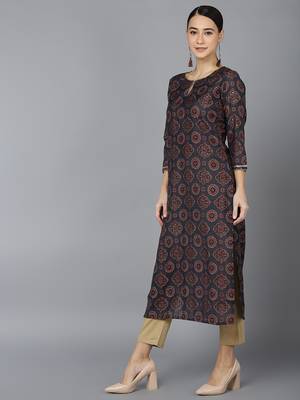 women black poly silk ethnic motifs printed straight kurta 3