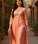 women peach cotton blend bandhani embroidered straight kurta