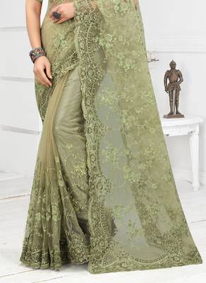 Embroidered Net Scalloped Green Saree With Matching Blouse Piece 2
