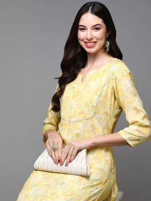 women yellow cotton blend floral printed straight kurta 2