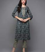 women blue silk blend geometric embroidered straight kurta