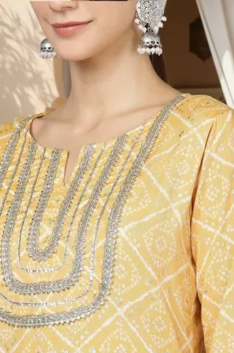 women yellow rayon blend bandhani printed straight kurta