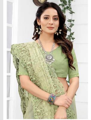 Embroidered Net Scalloped Green Saree With Matching Blouse Piece 3