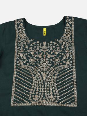 women green silk blend solid embroidered straight kurta 2
