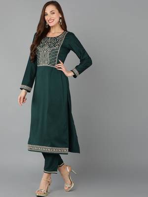 women green silk blend solid embroidered straight kurta 3