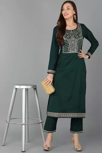 women green silk blend solid embroidered straight kurta