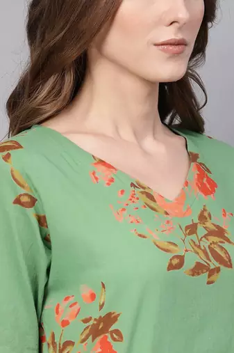 women green cotton floral printed straight kurta