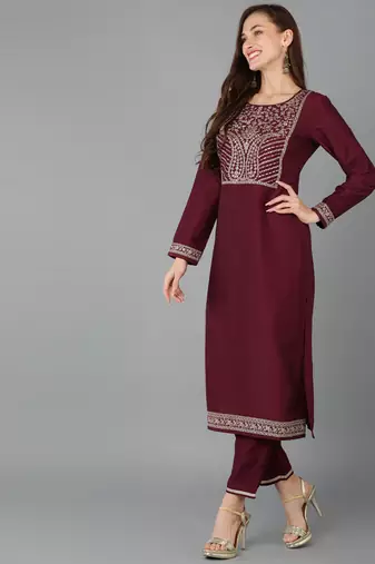 women maroon silk blend solid embroidered straight kurta