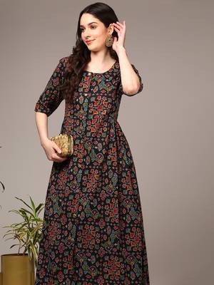 women black pure cotton ethnic motifs printed a-line kurta 2