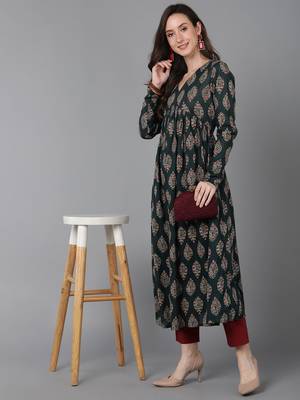 women green cotton ethnic motifs printed anarkali kurta 5