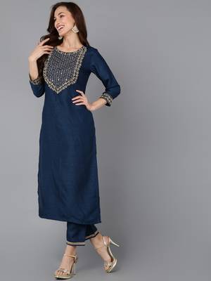 women navy blue silk blend solid embroidered straight kurta 3