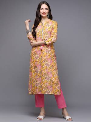 women yellow cotton blend floral printed straight kurta 1