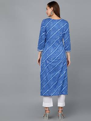 women blue cotton leheriya embroidered straight kurta 4