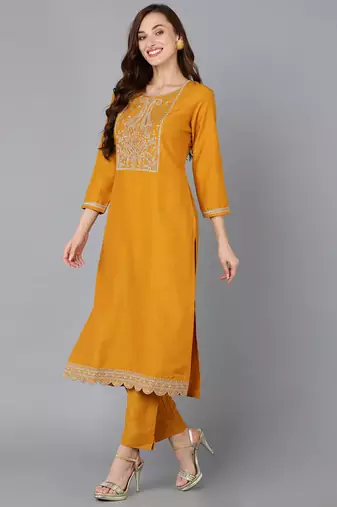 women mustard silk blend solid embroidered straight kurta