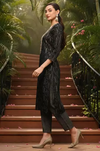 women blue silk blend abstract embroidered straight kurta