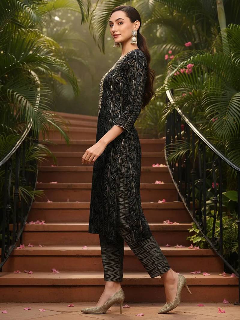 women blue silk blend abstract embroidered straight kurta