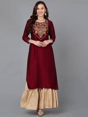 women maroon silk blend solid embroidered straight kurta 5