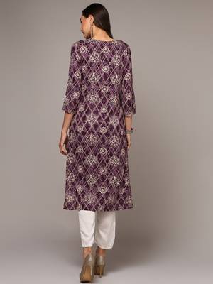 women purple viscose rayon ethnic motifs embroidered straight kurta 4