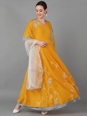 women mustard chanderi silk solid embroidered anarkali kurta 1