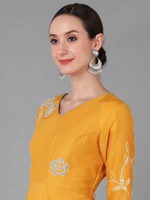women mustard chanderi silk solid embroidered anarkali kurta 2