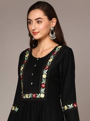women black viscose rayon solid embroidered a-line kurta 2
