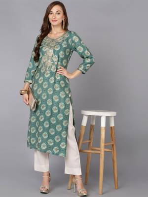 women green silk blend ethnic motifs embroidered straight kurta 5