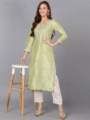 women lime green silk blend solid embroidered straight kurta 5
