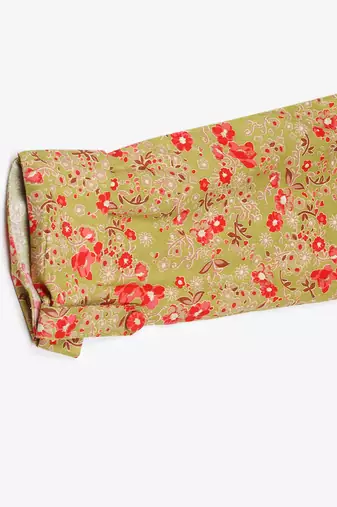 women green viscose rayon floral printed straight kurta