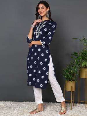 women blue cotton tie & dye  embroidered straight kurta 3