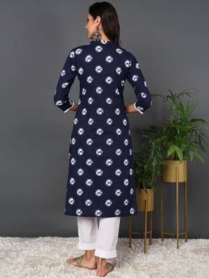 women blue cotton tie & dye  embroidered straight kurta 4