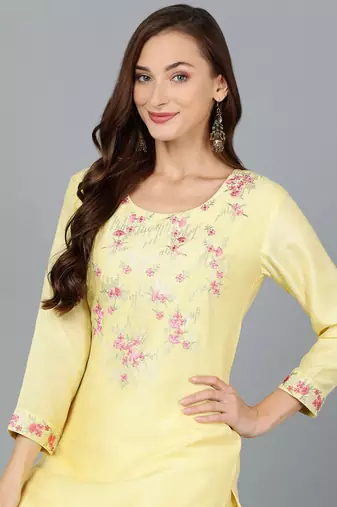 women yellow silk blend solid embroidered straight kurta