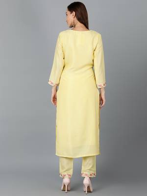 women yellow silk blend solid embroidered straight kurta 4