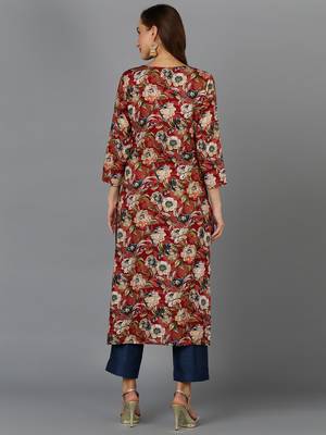 women maroon cotton blend floral printed straight kurta 4