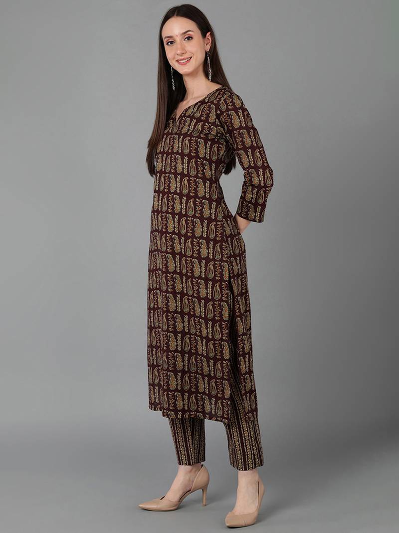 women maroon cotton paisley printed straight kurta