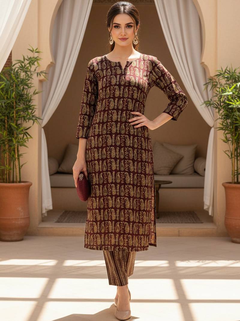 women maroon cotton paisley printed straight kurta