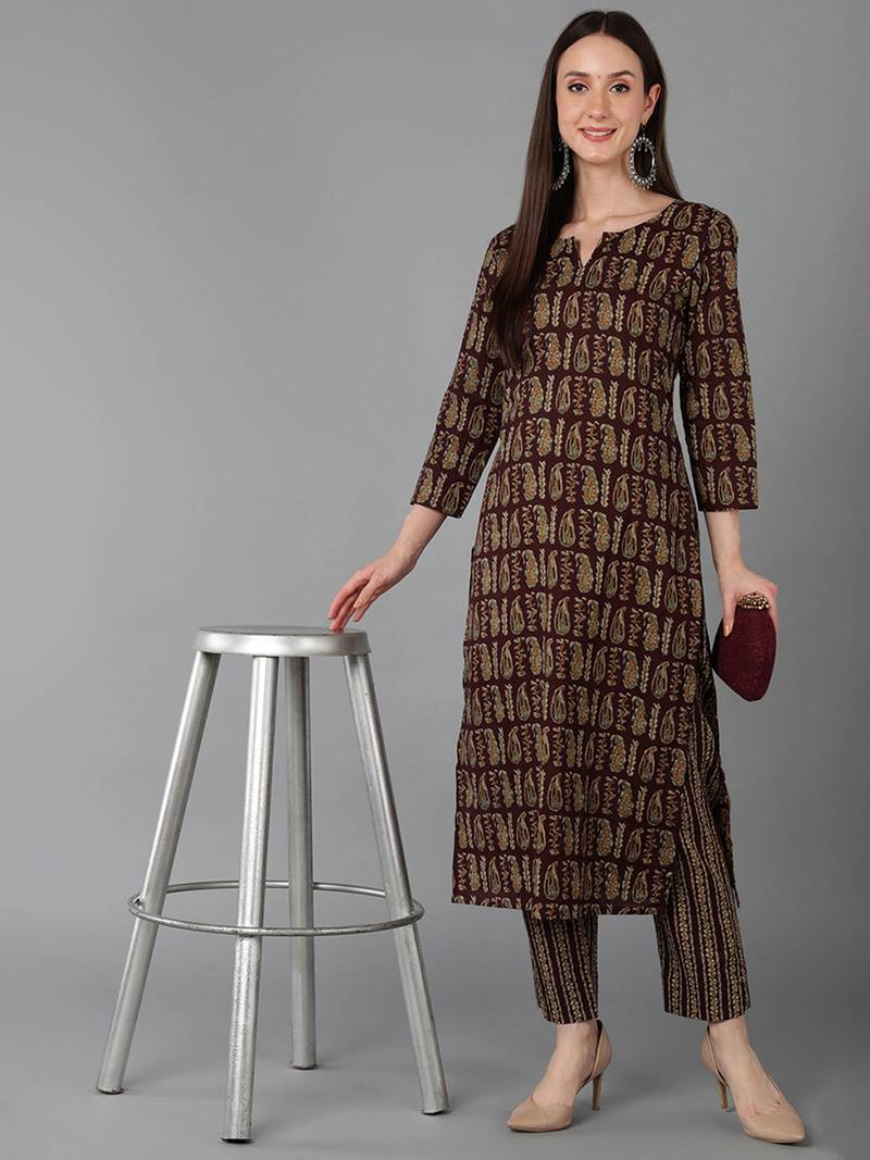 women maroon cotton paisley printed straight kurta