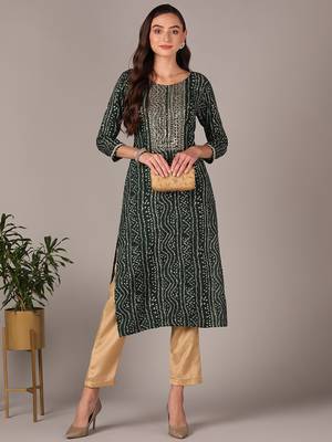 women green viscose rayon bandhani embroidered straight kurta 1